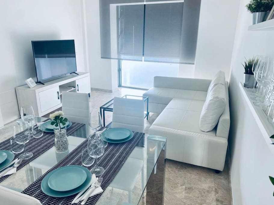 VII Apartamentos Morales & Arnal รอนดา ภายนอก รูปภาพ